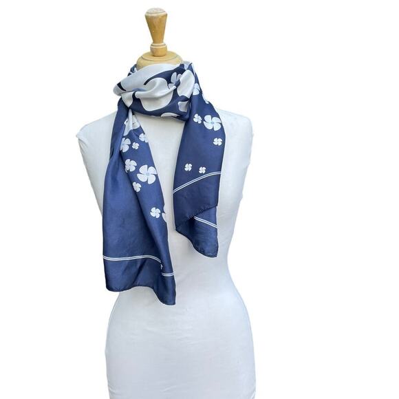 SVITZER 100% Silk Navy Floral Scarf - Picture 2 of 12